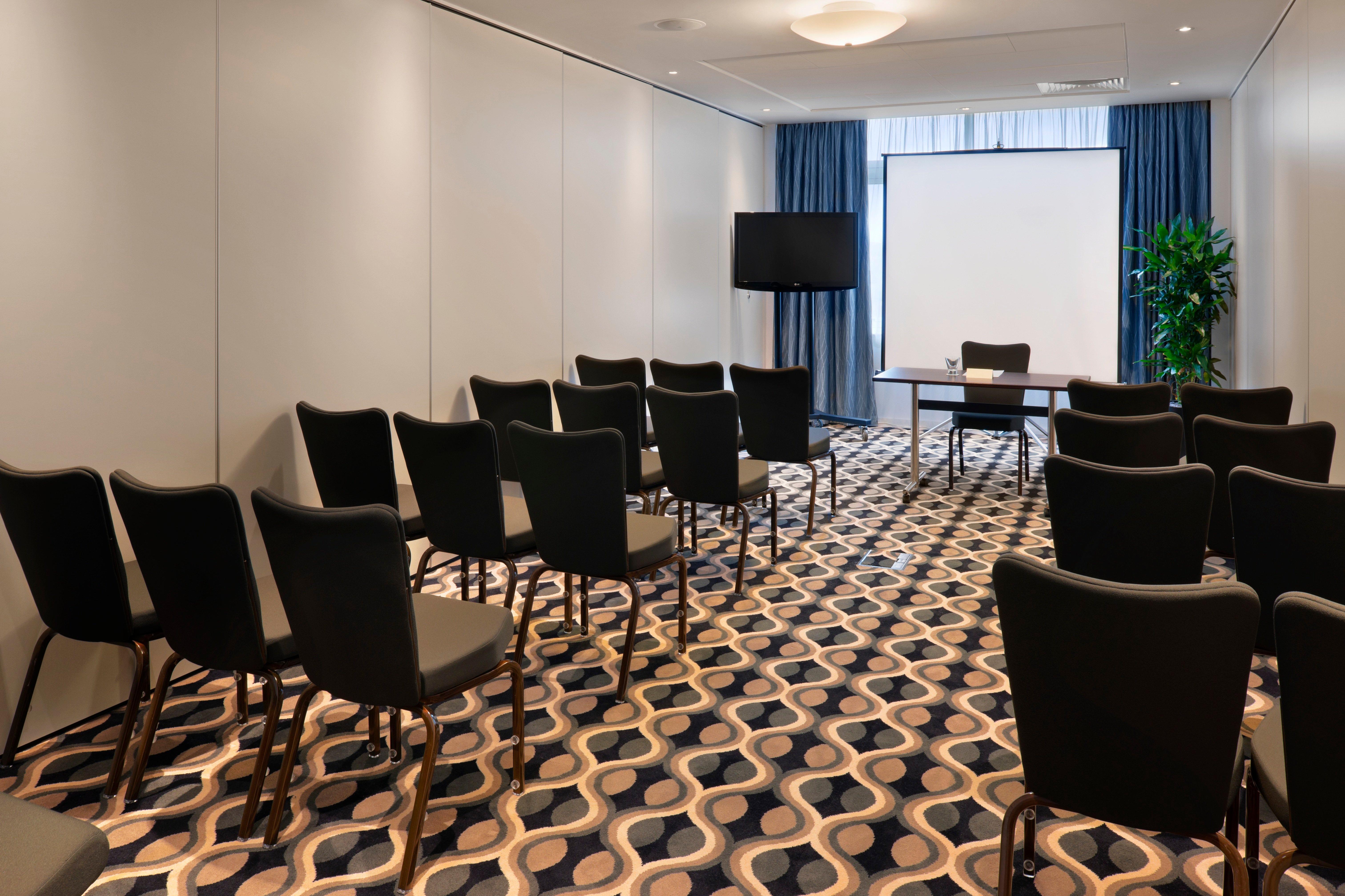 Holiday Inn Derby Riverlights By Ihg Екстериор снимка