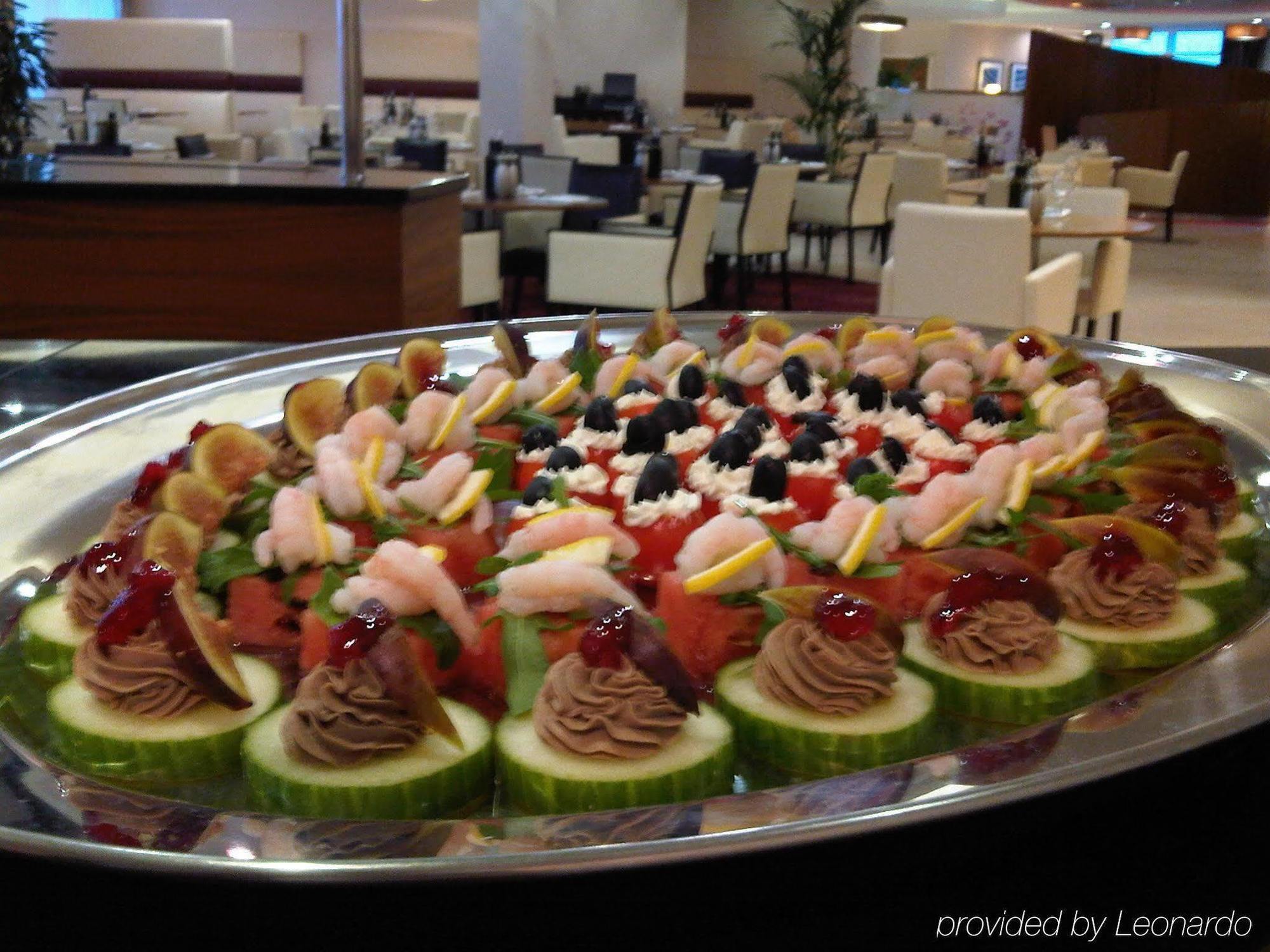 Holiday Inn Derby Riverlights By Ihg Ресторант снимка